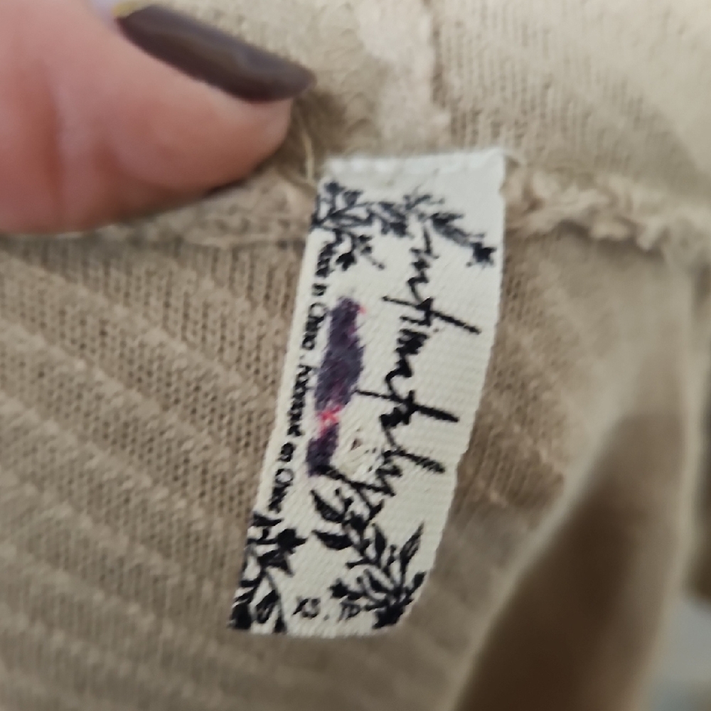 Free People Amazing Soft Sweater Jacket Pockets ! - Picture 2 of 9